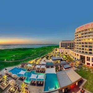 מלון Crowne Plaza Yas Island By Ihg