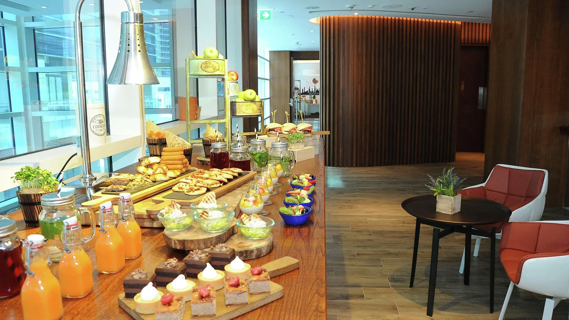 Doubletree By Hilton Dubai - Business Bay Hotel