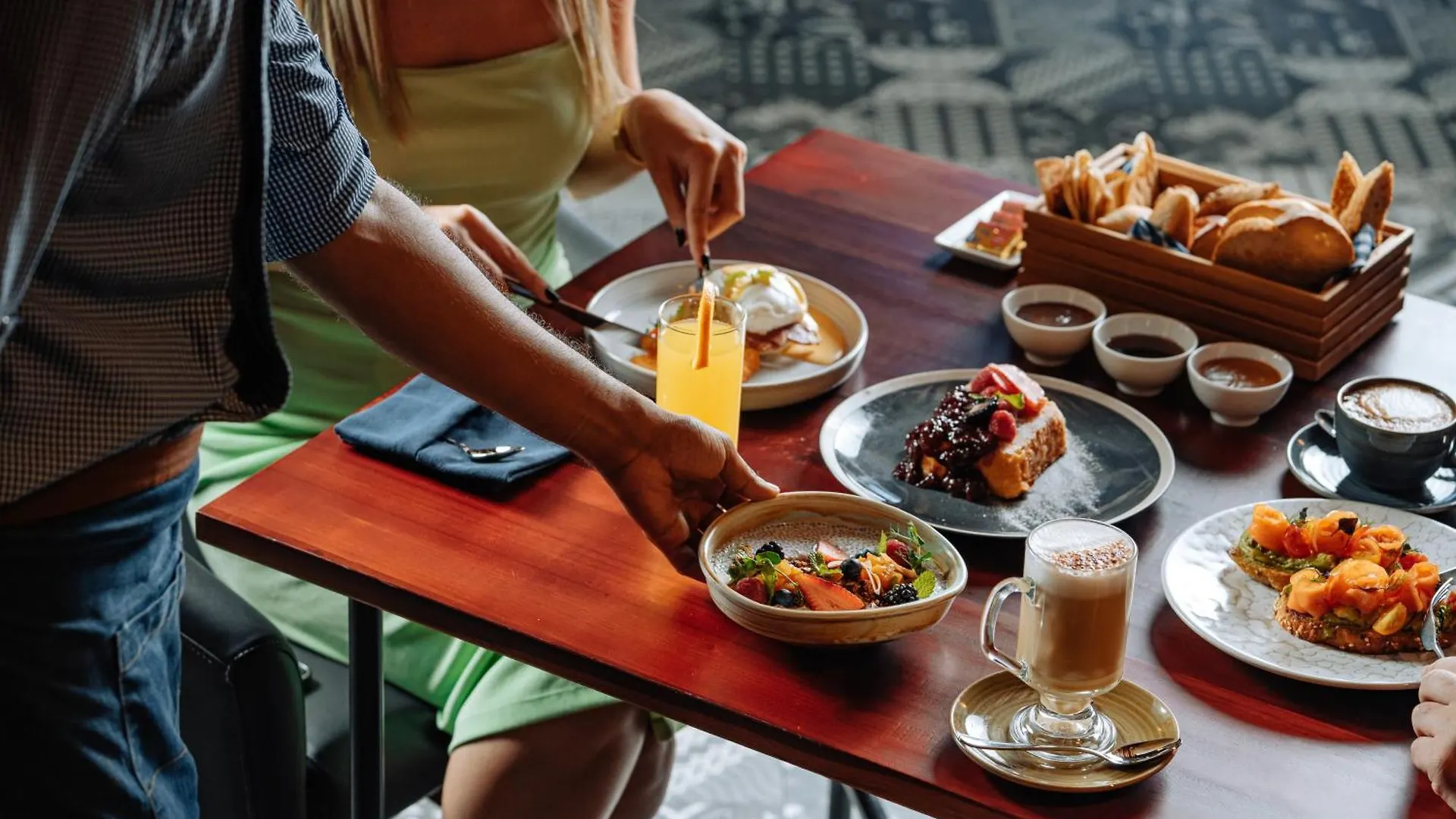 ****  Doubletree By Hilton Dubai - Business Bay Hotel United Arab Emirates